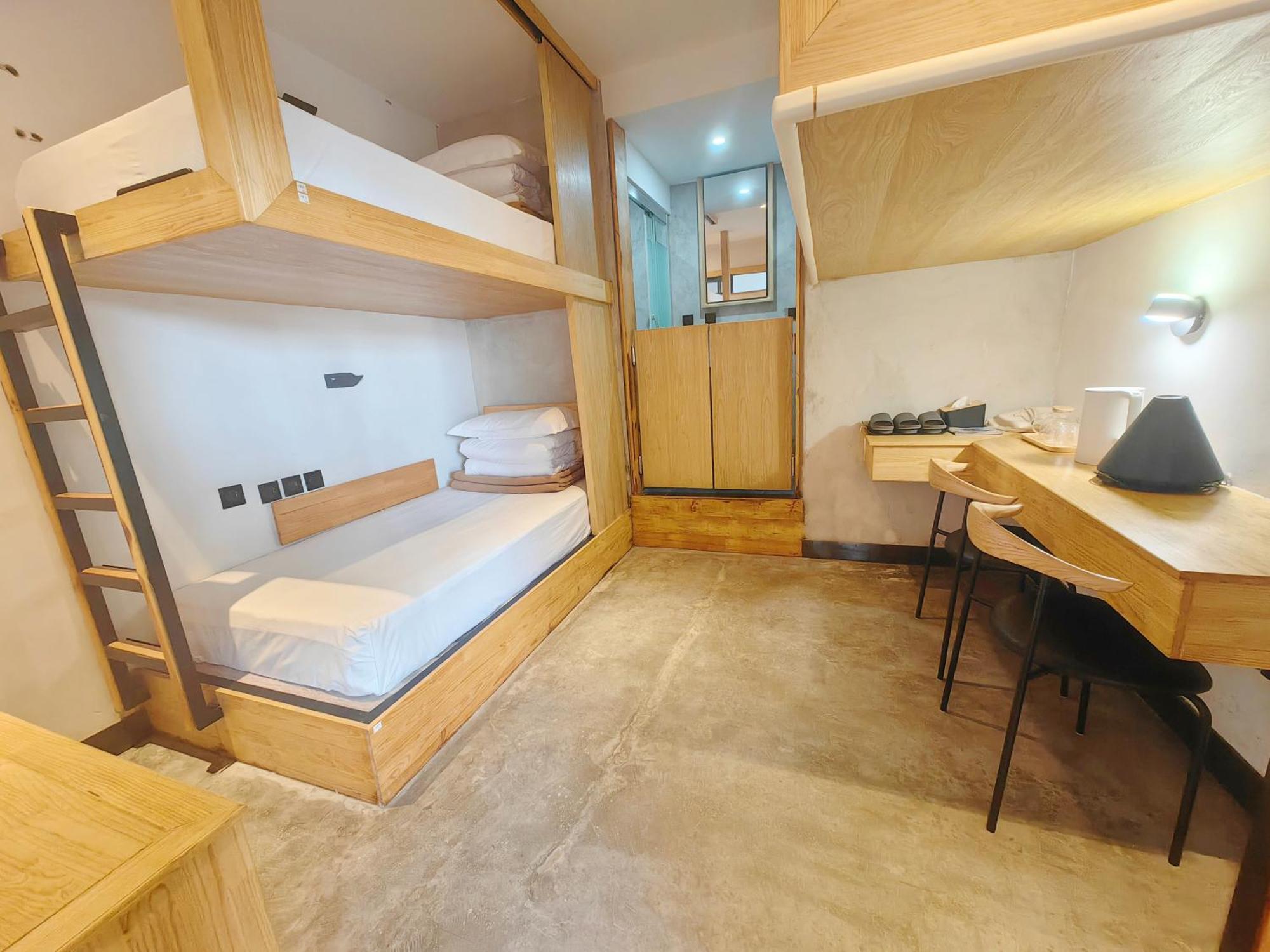 Dali Loft Travelling With Hostel Eksteriør billede