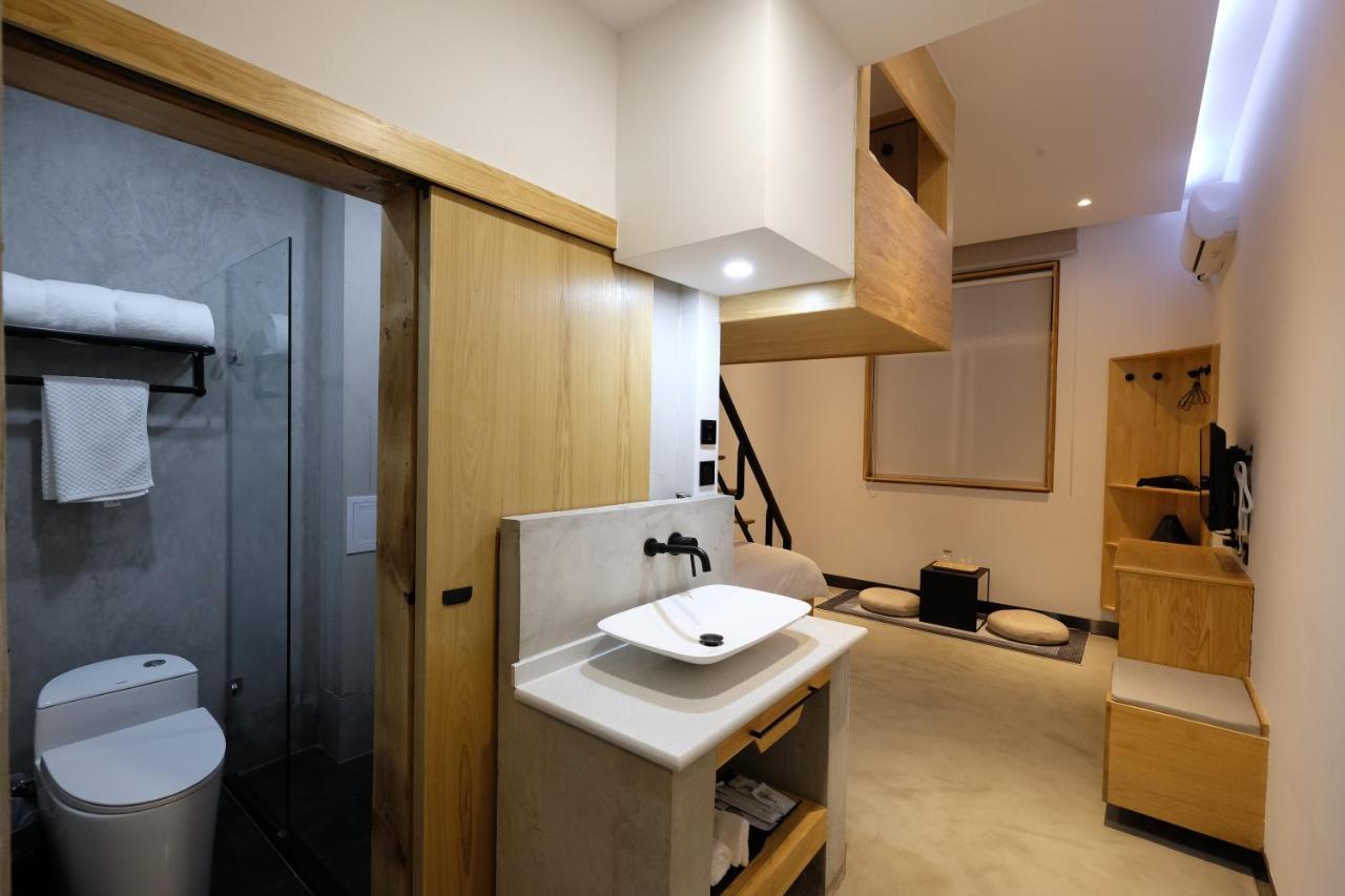 Dali Loft Travelling With Hostel Eksteriør billede