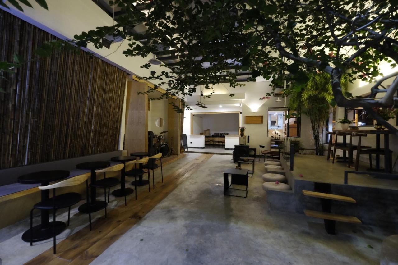 Dali Loft Travelling With Hostel Eksteriør billede